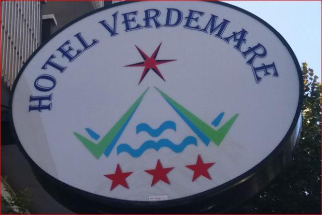 Hotel Verdemare Rimini Exteriör bild